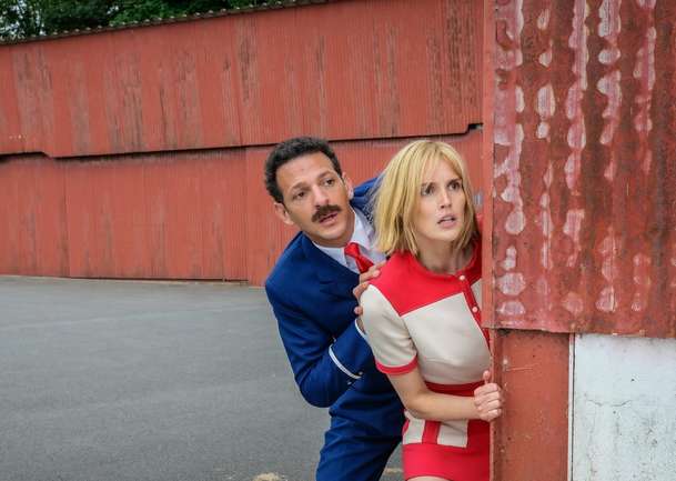 Natacha (téměř) letuška: Do českých kin vtrhne jako tornádo bláznivá dobrodružná komedie | Fandíme filmu