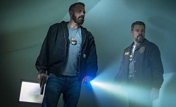Rána: Affleck s Damonem míří mezi špinavé poldy v novém traileru | Fandíme filmu