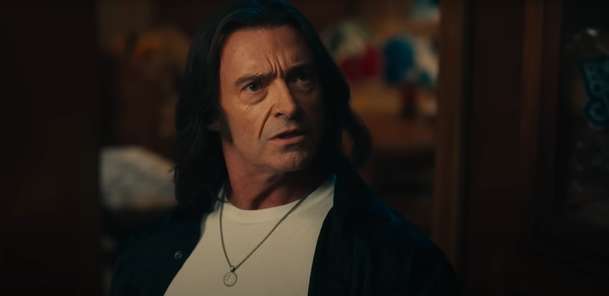 Song Sung Blue: Hugh Jackman nás roztančí v novém hudebním bijáku | Fandíme filmu