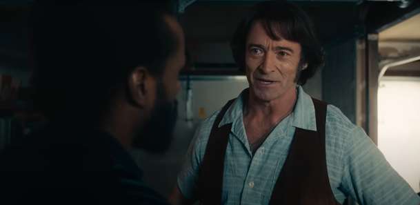 Song Sung Blue: Hugh Jackman nás roztančí v novém hudebním bijáku | Fandíme filmu