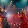 Song Sung Blue: Hugh Jackman nás roztančí v novém hudebním bijáku | Fandíme filmu
