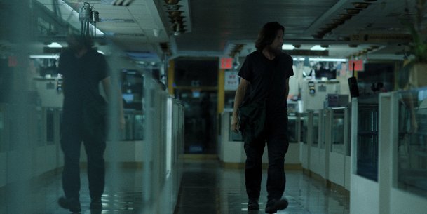 Černý králík: Nové drama od Netflixu vrhá Juda Lawa do kriminálního podsvětí | Fandíme serialům