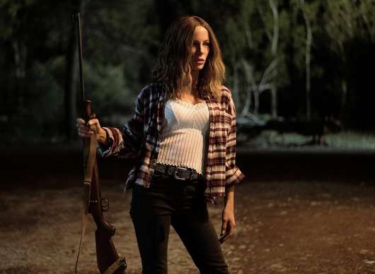 Stolen Girl: Trailer představuje akční thriller, kde Kate Beckinsale zachraňuje dceru | Fandíme filmu
