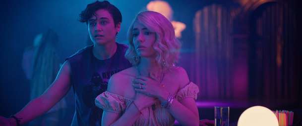 Queens of the Dead: Zombíci versus drag queens v novém hororu | Fandíme filmu