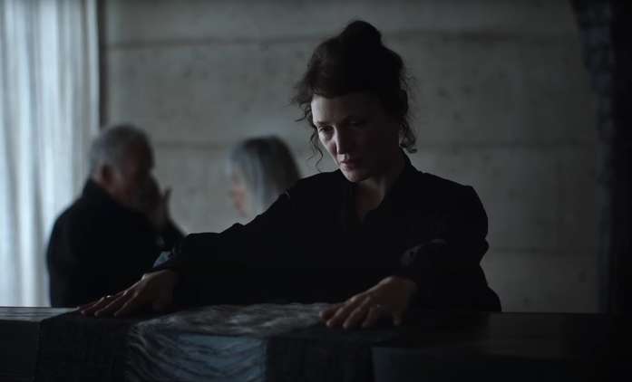 Went Up the Hill: V atmosférickém hororu zesnulá posedá pozůstalé | Fandíme filmu