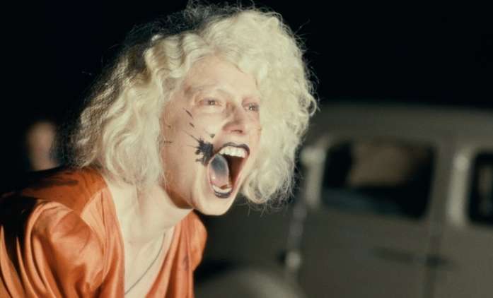 Nevěsta!: Nemrtvý Frankenstein exploduje životem v novém traileru | Fandíme filmu