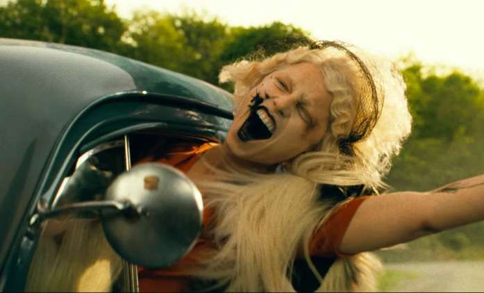 Nevěsta!: Punkové zpracování Frankensteina kašle na oprašování tradic | Fandíme filmu
