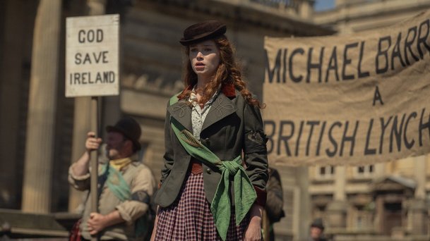 Rod Guinnessů: Netflix nabízí seriálovou novinku od tvůrce Peaky Blinders | Fandíme serialům