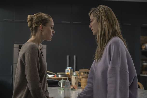 Ruka na kolébce: Najatá chůva tiše terorizuje své zaměstnavatele | Fandíme filmu