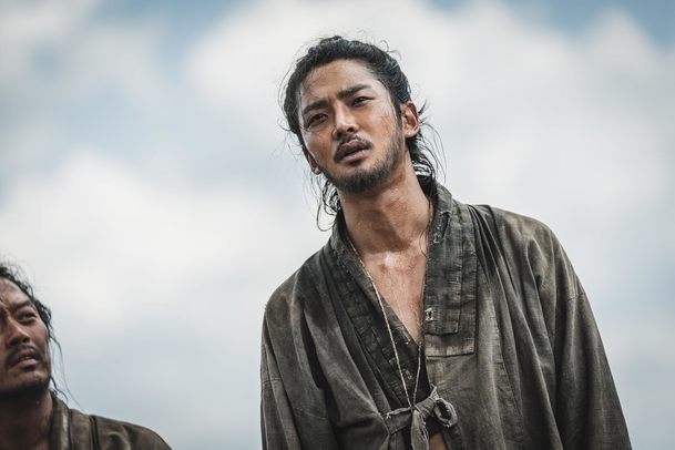 Kalná řeka: V historickém dramatu začíná krutý boj o vlastní místo na slunci | Fandíme serialům