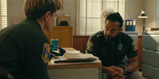 Nezvladatelní: Na Netflixu právě začal nový tajuplný thriller z pofidérního ústavu | Fandíme serialům
