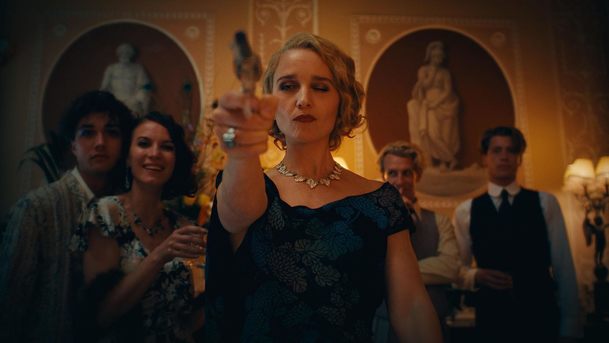 This is Not a Murder Mystery: V klasické detektivce dojde k vraždě na zámečku plném umělců | Fandíme serialům