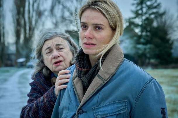 Vzduchoplavec: Horkovzdušným balonem mezi vzácné slepice a sebevražedné kohouty | Fandíme filmu