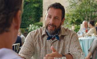 Time Out: Adam Sandler v nové komedii předstírá, že ho nevyhodili z práce | Fandíme filmu