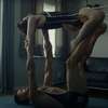 Pillion: BDSM motorkáři pootevírají v 1. traileru vrata své tajné garáže | Fandíme filmu