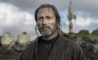 Ami: Mads Mikkelsen v nové sci-fi havaruje na cizí planetě | Fandíme filmu
