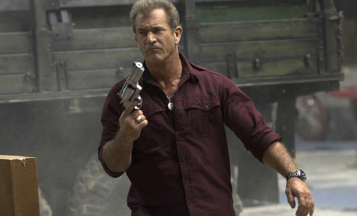 Coyote: Mel Gibson v pohraniční honičce pašeráků a uprchlíků | Fandíme filmu