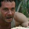 SOS: Drsný thriller o ztroskotání nesourodé dvojice ukázal trailer | Fandíme filmu