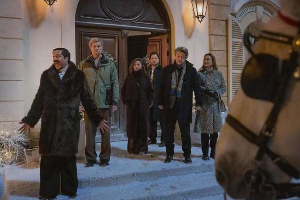 Až po uši v bublinkách: Netflix na Vánoce bouchne šampáňo | Fandíme filmu