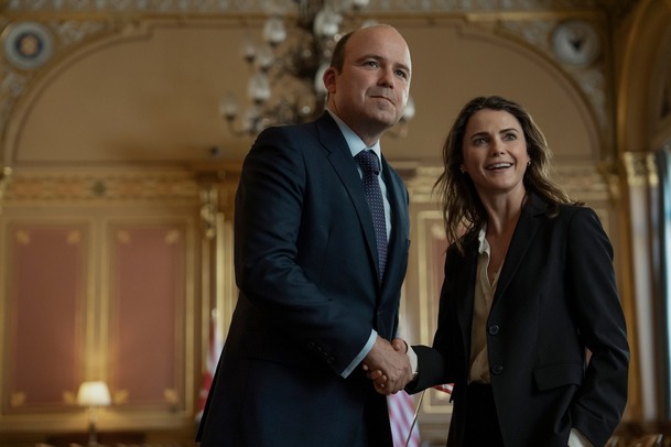 Diplomatické vztahy: Šťavnaté politické šachy jsou zpět se 3. řadou | Fandíme serialům