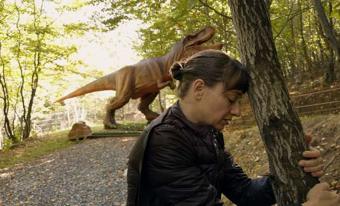 Kontinental '25: Ve vysoce současném snímku exekutorku pohltí morální kocovina | Fandíme filmu