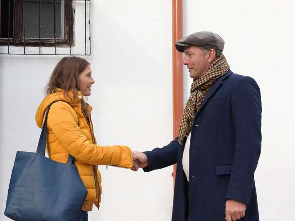 Deník shopaholičky: Češi už zase vydávají křečovité trapno za humor | Fandíme filmu