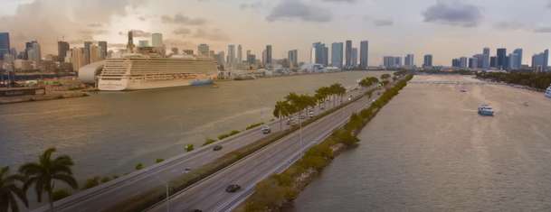 Escobank: Hon za Escobarovým pokladem ukázal trailer | Fandíme filmu