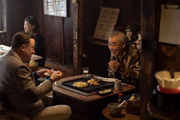 Rodina k pronájmu: Brandon Fraser bude za peníze váš „daddy“ | Fandíme filmu