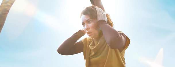 Turbulence: V katastrofickém thrilleru jde v horkovzdušném balonu o život | Fandíme filmu