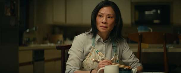 Rosemead: Lucy Liu v životním výkonu brání synovi ve školní střelbě | Fandíme filmu