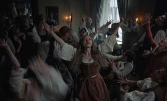 The Testament of Ann Lee: Náboženskou sektu představuje strhující trailer | Fandíme filmu