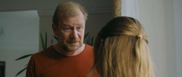 Šviháci: V české komedii chlápkům spadne do klína starost o malého kluka | Fandíme filmu