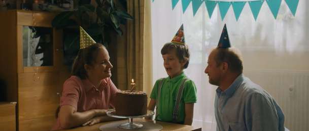 Šviháci: V české komedii chlápkům spadne do klína starost o malého kluka | Fandíme filmu