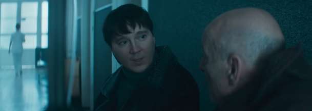 Mág z Kremlu: Trailer představuje Juda Law v Putinově továrně na lži | Fandíme filmu