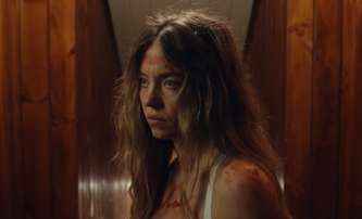 Pomocnice: Nový trailer do paranoidního thrilleru míchá také komedii | Fandíme filmu