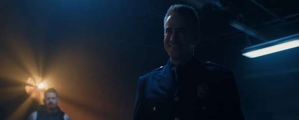 Night Patrol: Drsná policejní parta neváhá v boji s gangy vycenit své krvavé zuby | Fandíme filmu