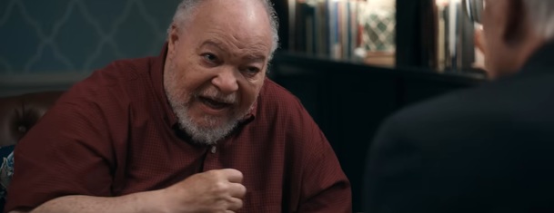 Stařík v utajení: Milá komedie se stárnoucím vyšetřovatelem přináší nové epizody | Fandíme serialům