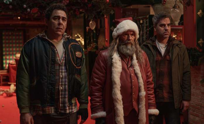 Noc, kdy můj táta zachránil Vánoce 2: Santovi náhradníci znovu zasahují na Netflixu | Fandíme filmu