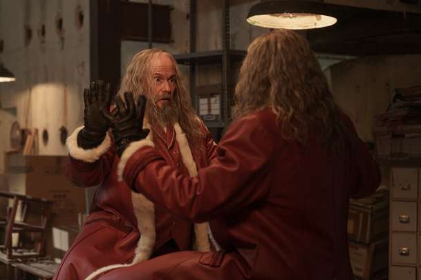 Noc, kdy můj táta zachránil Vánoce 2: Santovi náhradníci znovu zasahují na Netflixu | Fandíme filmu