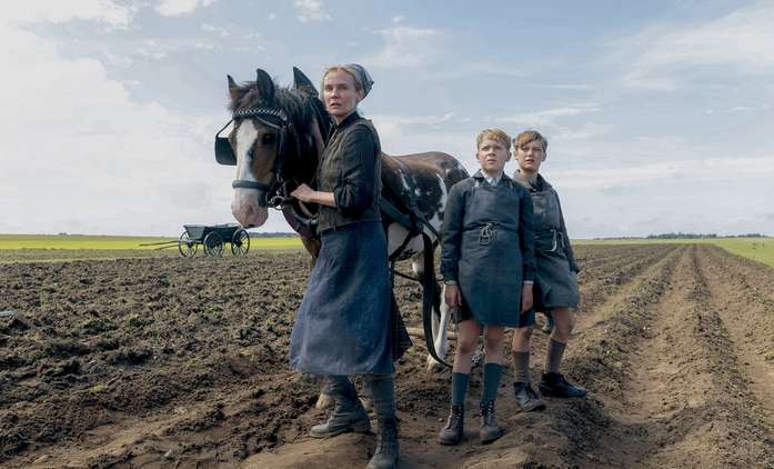 Ostrov Amrum: Na konci války padá starost o německou rodinu na malého kluka | Fandíme filmu