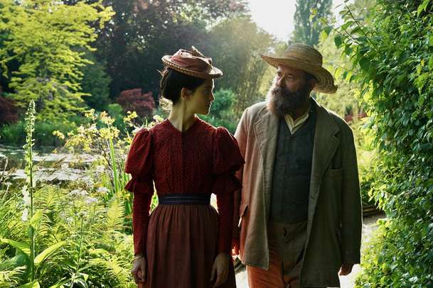 Barvy času: Současníci v nové komedii cestují v čase do Paříže 19. století | Fandíme filmu