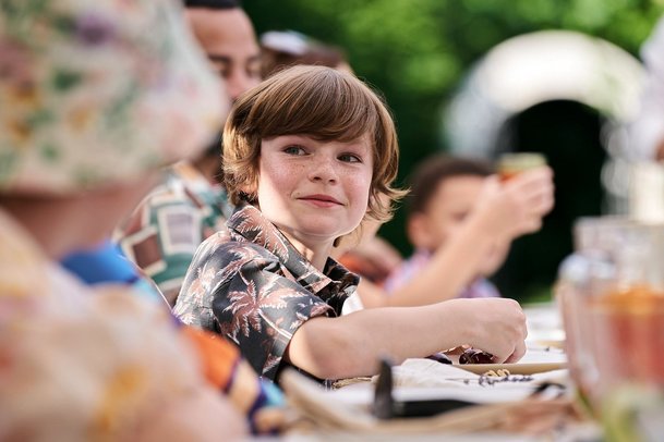 Little Disasters: Přátelská čtveřice se drsně rozpadá v krátké upoutávce | Fandíme serialům