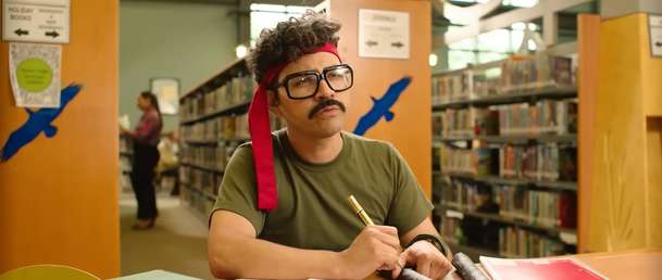 Tapawingo: V totálně ujeté komedii si party týpků hraje na vojáčky | Fandíme filmu