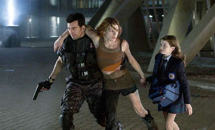 Resident Evil: Podívejte, jak se v Česku točí nový zombie film | Fandíme filmu