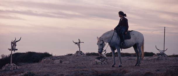 Animale: Běh s býky nabírá v novém filmu hororový rozměr | Fandíme filmu