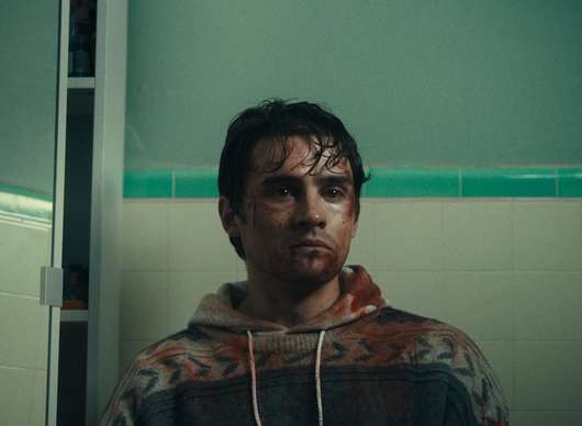 Obsession: Když mladík k získání lásky použije kletbu, začíná horor | Fandíme filmu