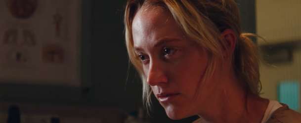 In Cold Light: Maika Monroe v novém thrilleru vyráží na cestu pomsty | Fandíme filmu