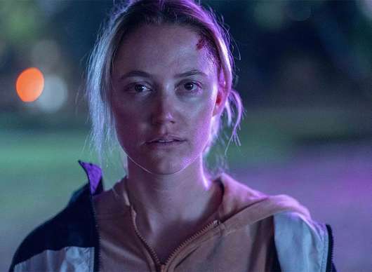 In Cold Light: Maika Monroe v novém thrilleru vyráží na cestu pomsty | Fandíme filmu