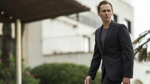 Noční recepční 2: Tom Hiddleston se jako speciální agent vrací do akce | Fandíme serialům