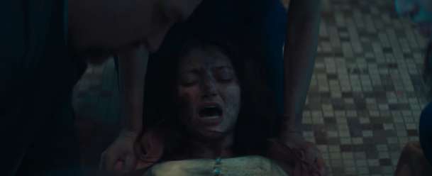 Pig Hill: Porod děsivého člověko-prasete ve znepokojivém traileru | Fandíme filmu